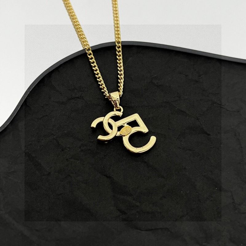 Chanel Necklaces